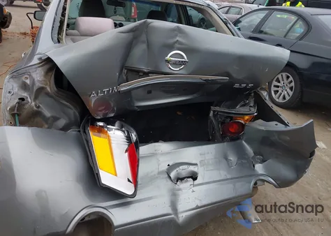 2009 Nissan Altima 2.5 S z USA, uszkodzony, nr VIN 1N4AL21E29N428398